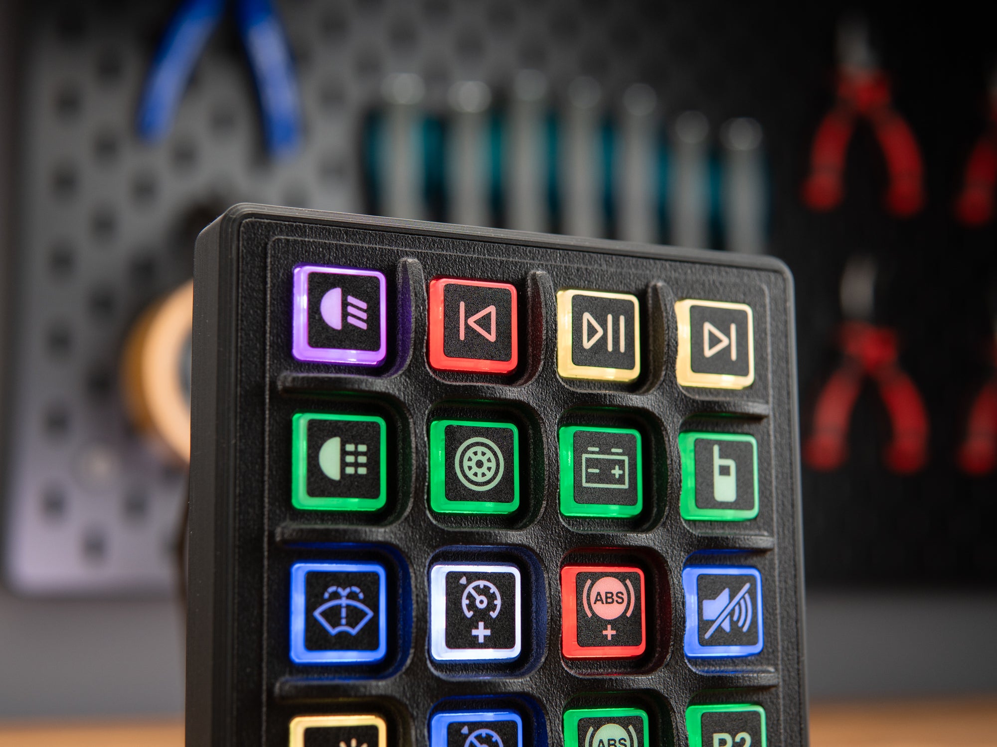 MCP Button Box DIY files – Pokornyi Engineering